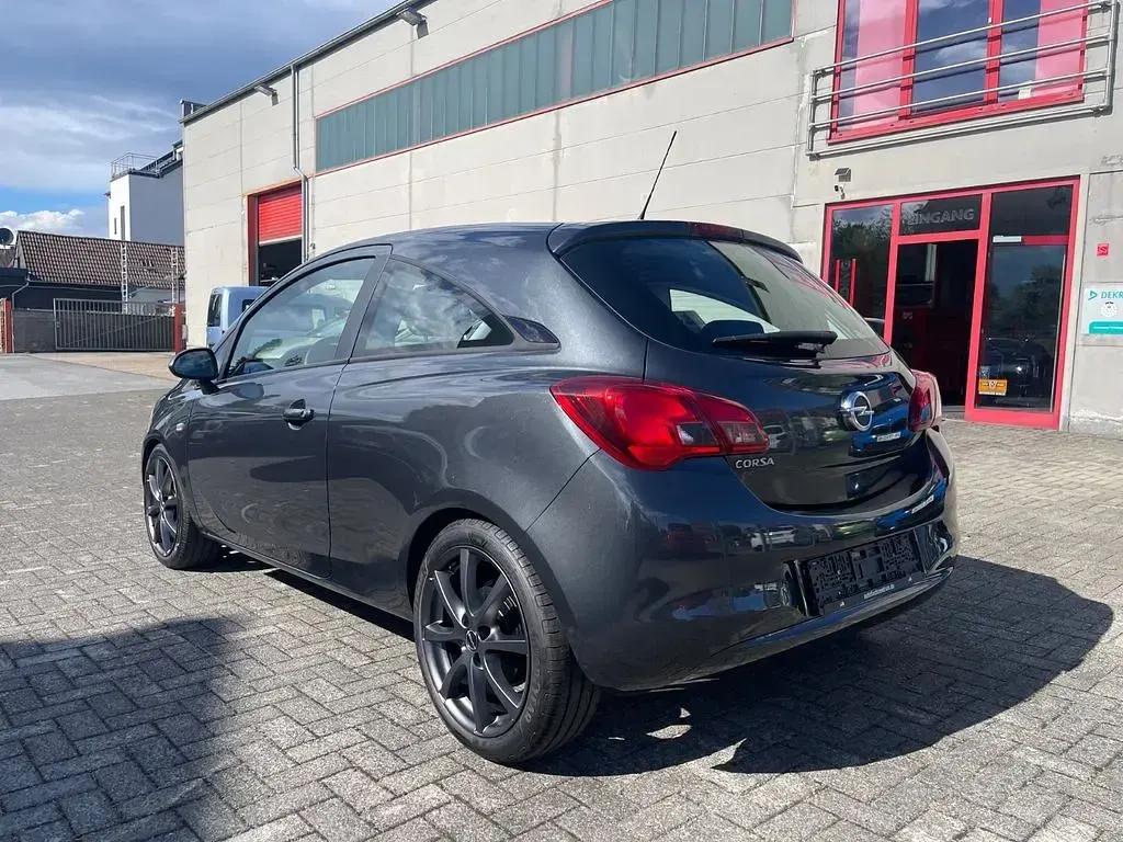 Gebraucht Opel Corsa Edition 90 PS (66 kW) 2017 Graphit grau/graffiti grey Kleinwagen