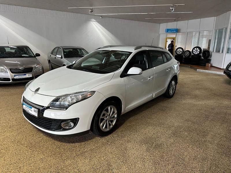 Weiß Gebraucht 2013 Renault Mégane III Initiale Paris Limousine | 4.990 € (Fairer Preis) - Bild 1/4