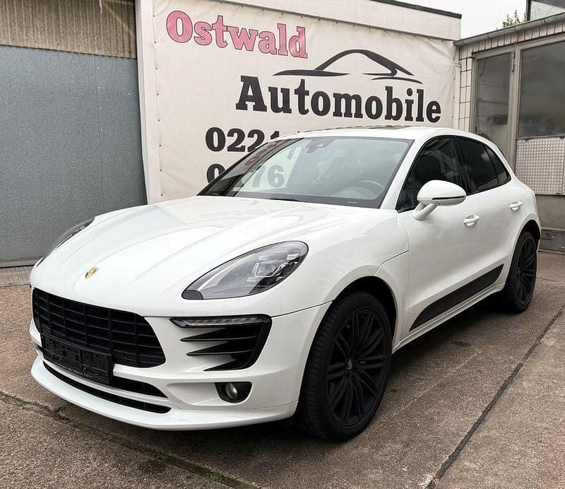 Pure white Gebraucht 2017 Porsche Macan SUV | 32.190 € (Superpreis) - Bild 1/4