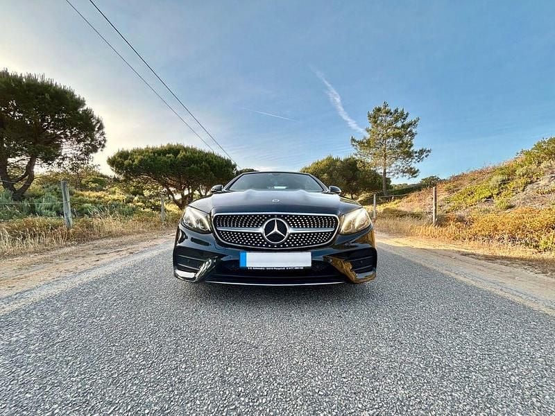 Usado Mercedes E200 AMG line 184 CV (135 kW) 2018 Negro Descapotable
