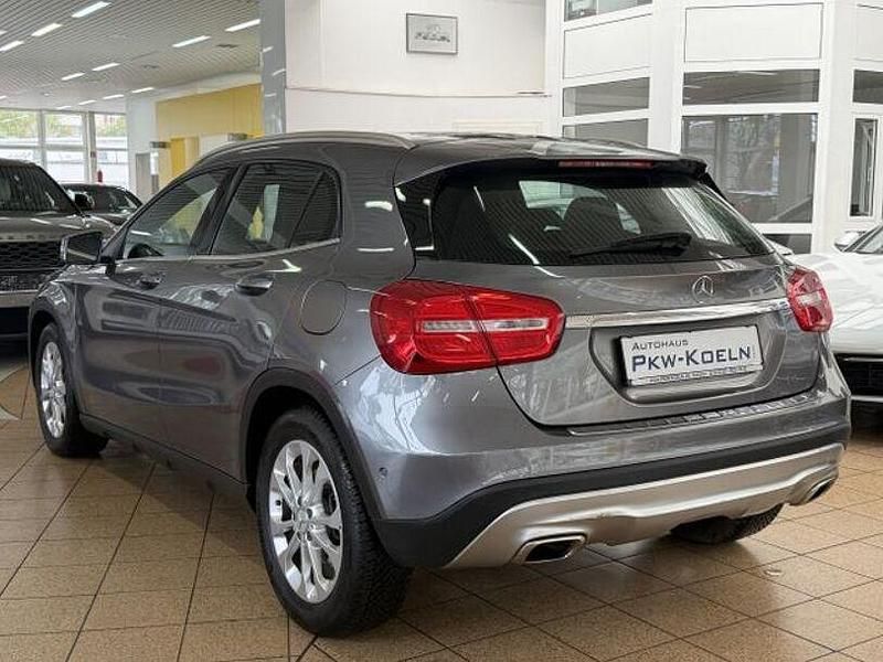 Gebraucht Mercedes GLA250 211 PS (155 kW) 2014 Grau SUV