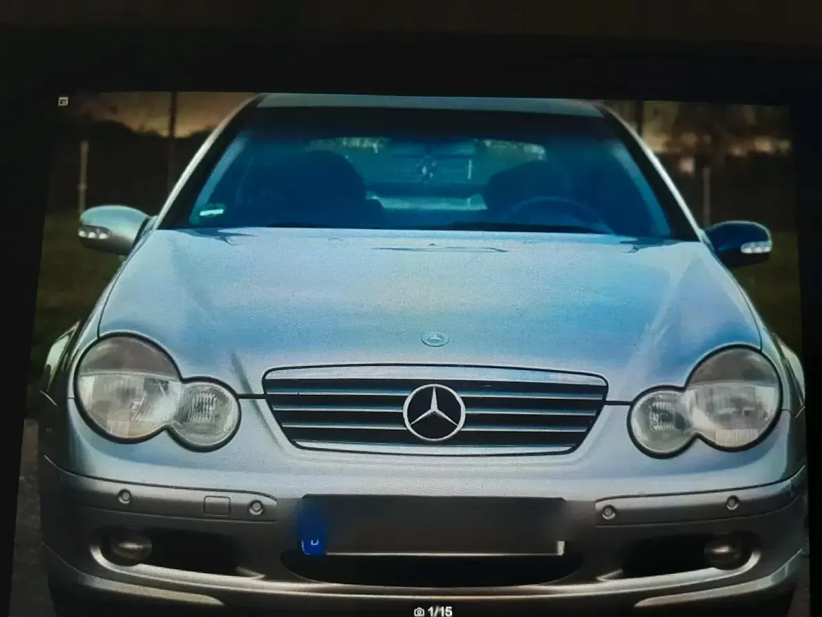Gebraucht Mercedes C180 148 PS (108 kW) 2003 Silber Coupé