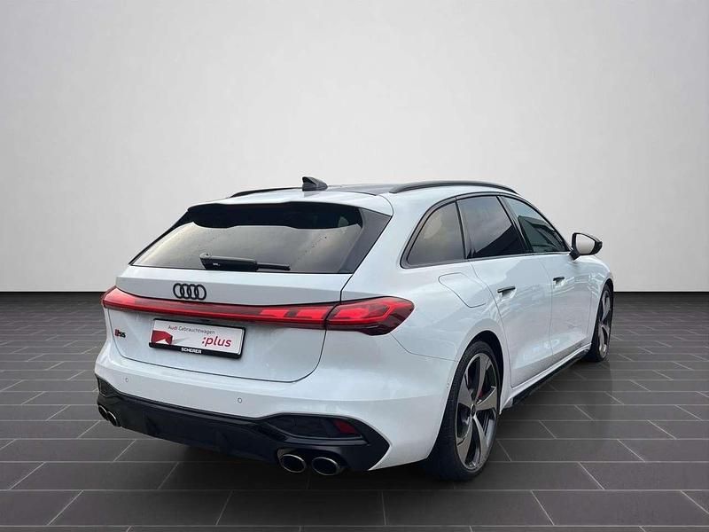 Gebraucht Audi S5 Comfort 367 PS (269 kW) 2025 Gletscherweiß metallic (metallic) Limousine