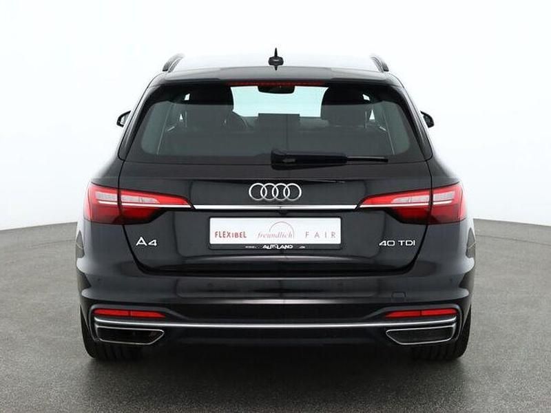 Gebraucht Audi A4 Ambiente 204 PS (150 kW) 2022 Schwarz Kombi