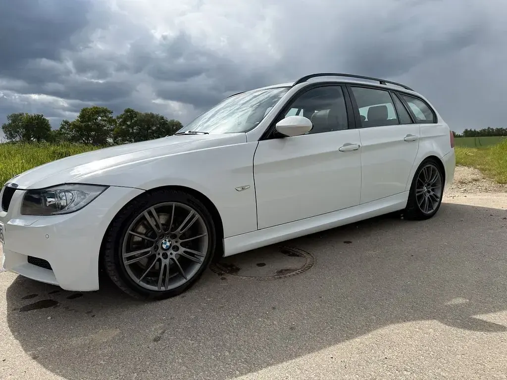 Käytetty BMW 335 Shadowline 306 HP (225 kW) 2008 Valkoinen Farmari