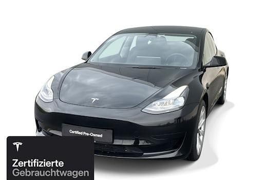 Schwarz Gebraucht 2022 Tesla Model 3 Standard Range Limousine | 29.400 € (Fairer Preis) - Bild 1/4