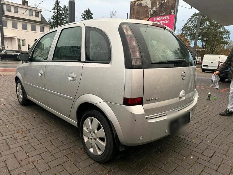 Gebraucht Opel Meriva 103 PS (75 kW) 2008 Silber Van / Kleinbus
