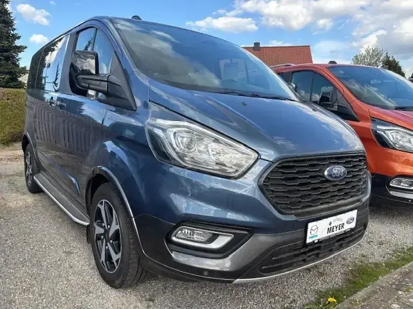 Usata Ford Transit Custom Active 150 CV (110 kW) 2023 Blu Monovolume
