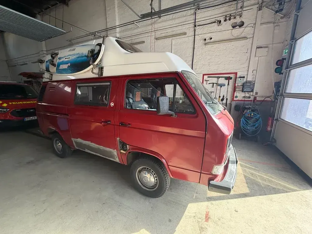Gebraucht VW T3 75 PS (55 kW) 1989 Rot Van