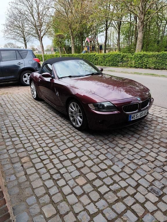 Gebraucht BMW Z4 Sport Line 170 PS (125 kW) 2005 Rot Cabrio