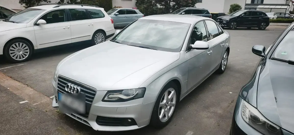 Gebraucht Audi A4 Ambition 120 PS (88 kW) 2009 Schwarz Limousine
