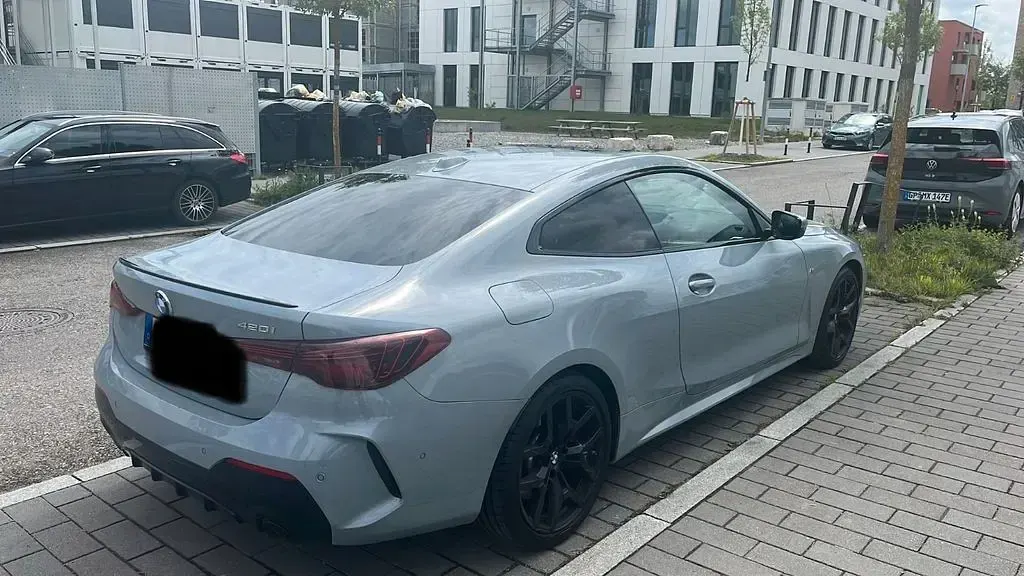 Gebraucht BMW 420 M Sport 184 PS (135 kW) 2024 Grau Coupé