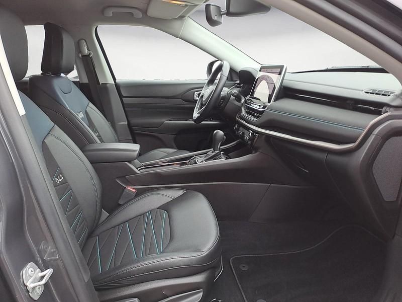 Gebraucht Jeep Compass Limited 181 PS (133 kW) 2022 Grau SUV