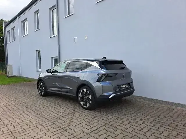 Second-hand Renault Scenic E-Tech Techno 160 kW (218 CP) 2024 Gri SUV