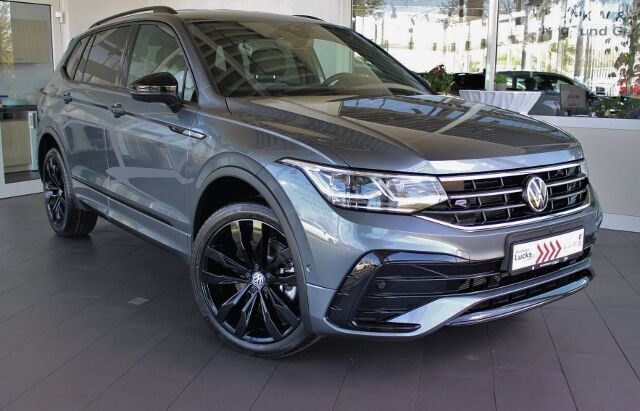 Gebraucht VW Tiguan R-line 190 PS (139 kW) 2023 Grau SUV