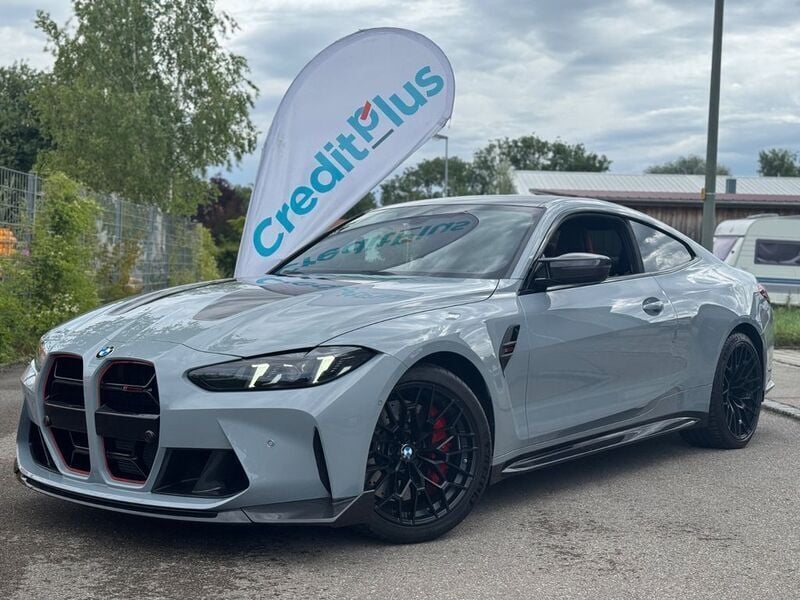 Grau Gebraucht 2025 BMW M4 Performance Coupé | 123.900 € (Superpreis) - Bild 1/4