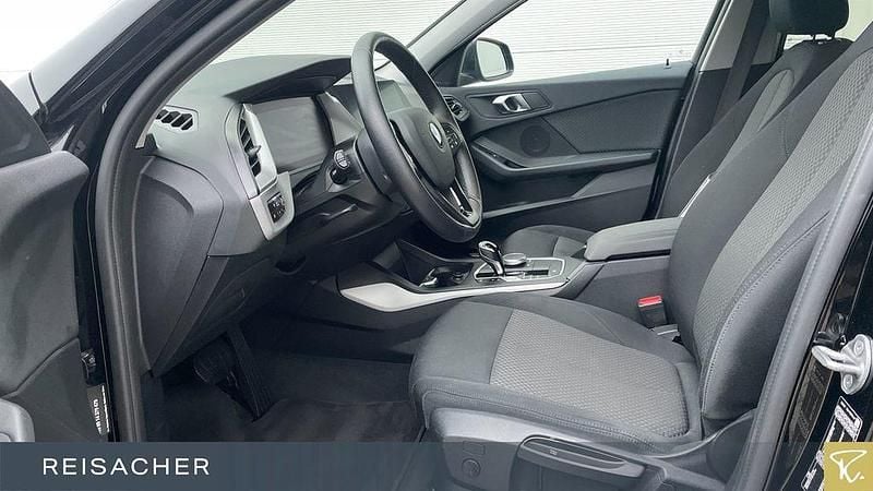 Gebraucht BMW 120 Advantage 192 PS (141 kW) 2022 Schwarz Kleinwagen