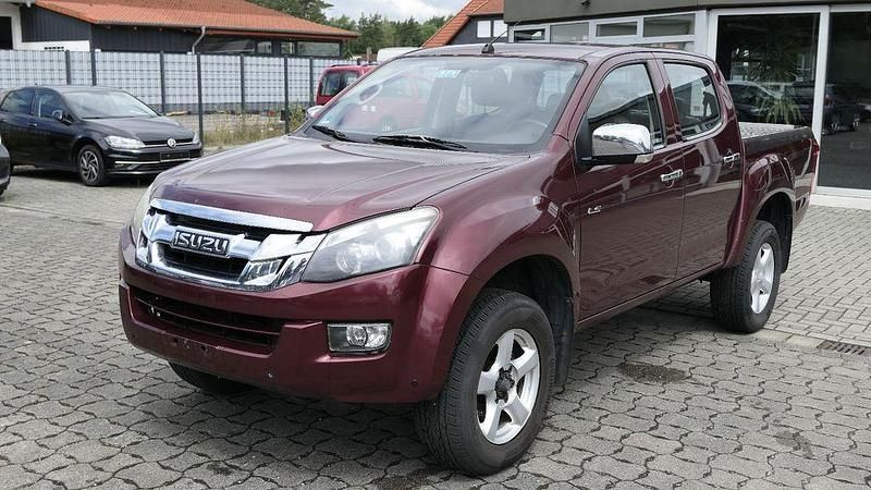 Rot Gebraucht 2012 Isuzu D-Max Abholung | 8.990 € - Bild 1/4