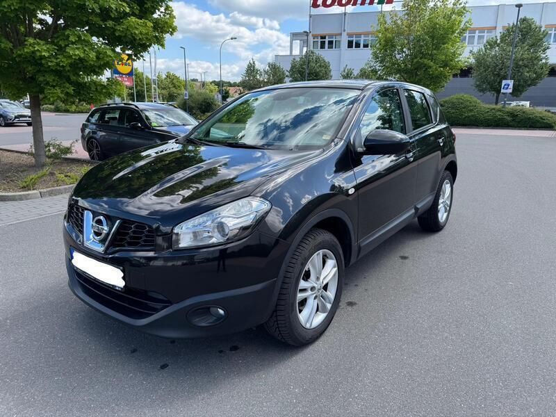 Schwarz Gebraucht 2011 Nissan Qashqai SUV | 6.700 € (Fairer Preis) - Bild 1/4