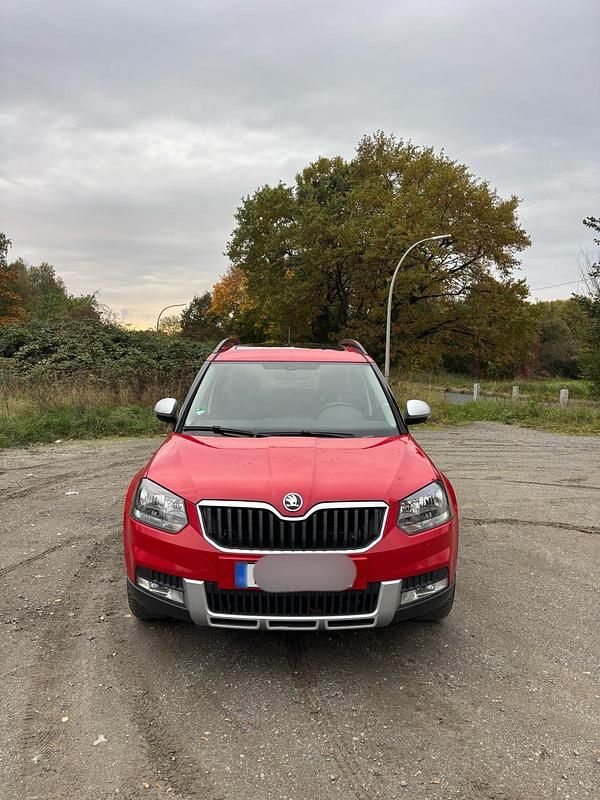 Gebraucht Skoda Yeti 140 PS (102 kW) 2014 Rot SUV