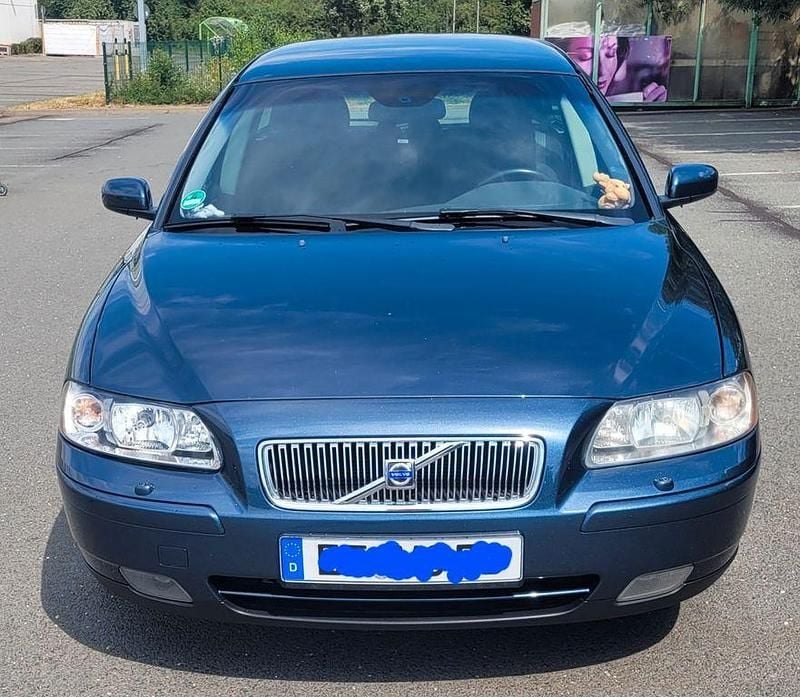 Blau Gebraucht 2006 Volvo V70 Kinetic Kombi | 3.150 € (Fairer Preis) - Bild 1/4
