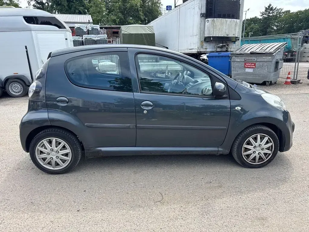 Gebraucht Citroën C1 Style 54 PS (39 kW) 2008 Grau Kleinwagen
