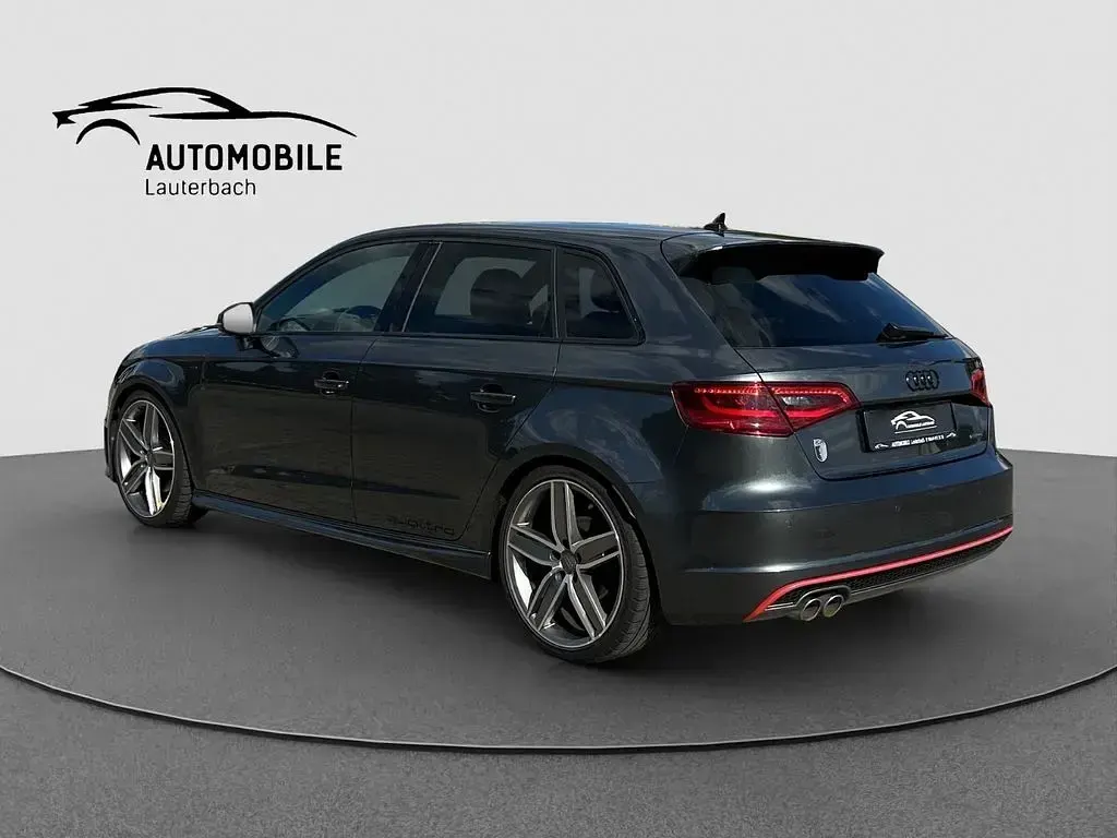 Gebraucht Audi A3 S-Line 184 PS (135 kW) 2015 Grau Limousine