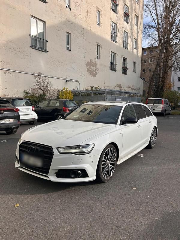 Weiß Gebraucht 2016 Audi A6 Kombi | 19.500 € (Etwas zu teuer) - Bild 1/4