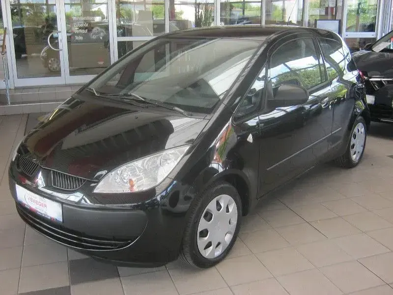 Gebraucht Mitsubishi Colt Inform 95 PS (69 kW) 2006 Cosmos schwarz Limousine