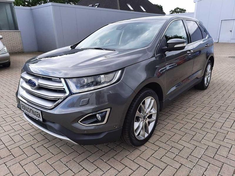 Grau Gebraucht 2016 Ford Edge Titanium SUV | 19.900 € (Fairer Preis) - Bild 1/4