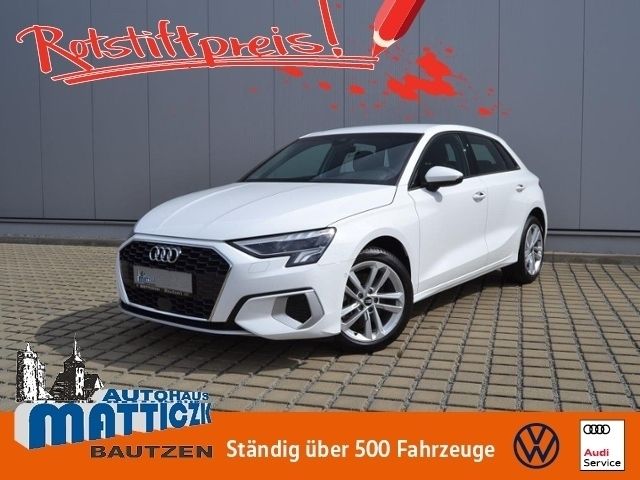 Weiß Gebraucht 2021 Audi A3 Sportback Advanced Kleinwagen | 23.436 € (Fairer Preis) - Bild 1/4