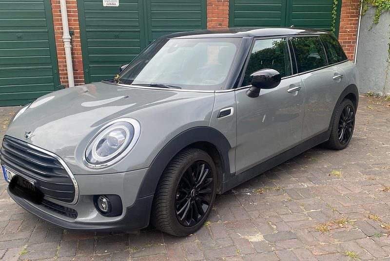 Grau Gebraucht 2020 Mini Cooper Clubman Kombi | 16.500 € (Guter Preis) - Bild 1/4