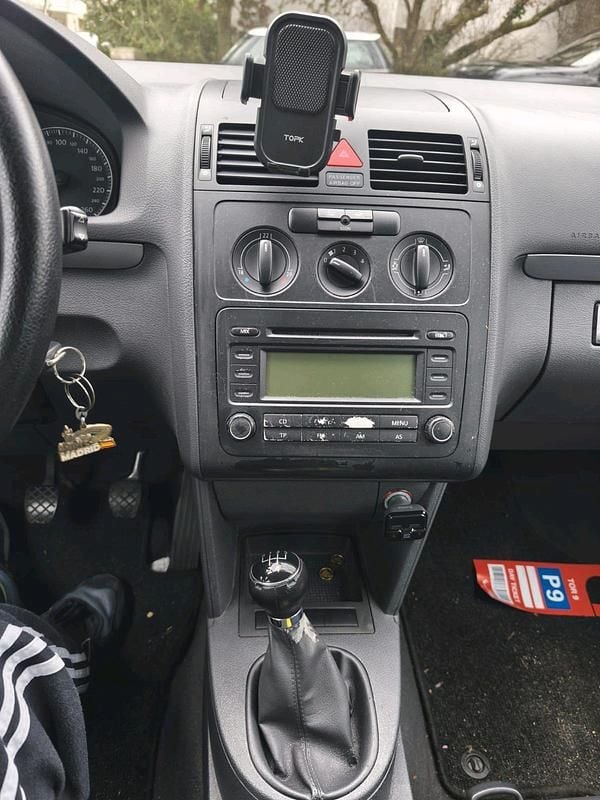 Gebraucht VW Touran 105 PS (77 kW) 2005 Schwarz Van / Kleinbus