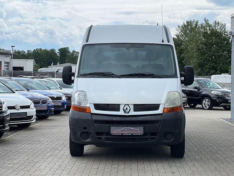 Używany Renault Master 114 KM (83 kW) 2005 Biały Minivan