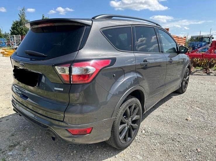 Gebraucht Ford Kuga ST-Line 182 PS (133 kW) 2018 Grau SUV