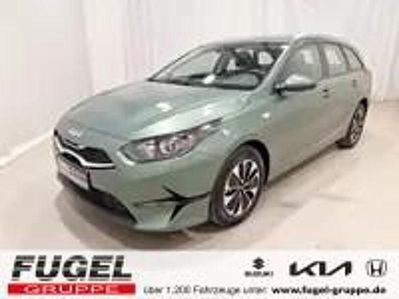 Grün Neu 2025 Kia Ceed | 23.999 € (Fairer Preis) - Bild 1/4