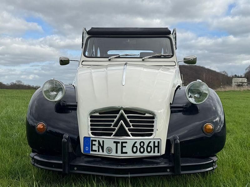 Gebraucht Citroën 2CV 31 PS (22 kW) 1986 Weiß Limousine
