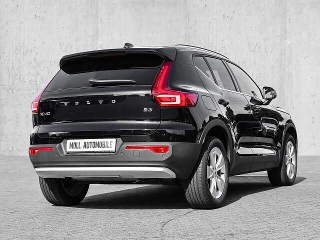 Gebraucht Volvo XC40 Plus 163 PS (119 kW) 2023 Schwarz SUV