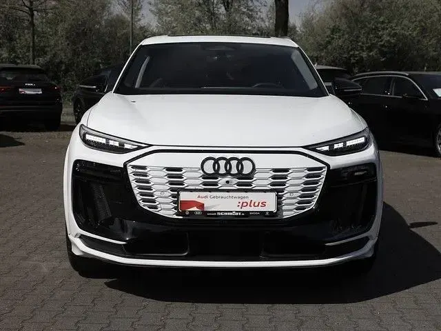 Usata Audi Q6 e-tron S-Line 284 kW (387 CV) 2025 Bianco SUV