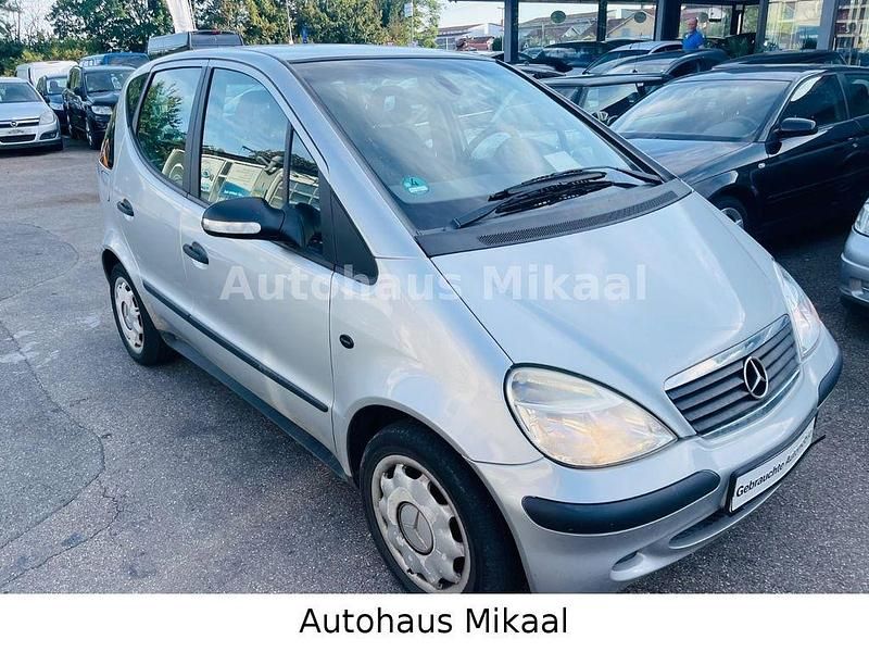 Silber Gebraucht 2004 Mercedes A170 Classic Van / Kleinbus | 2.499 € (Fairer Preis) - Bild 1/4