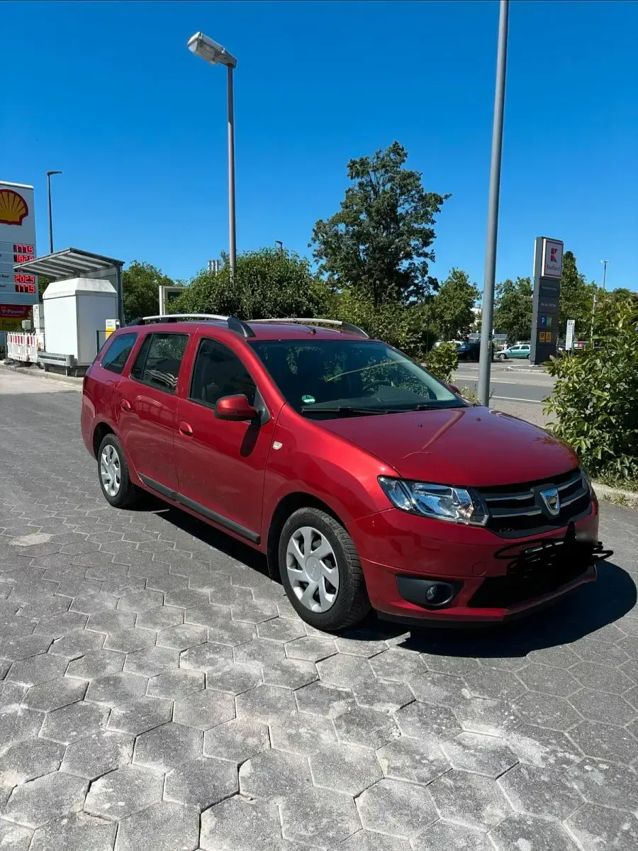 Gebraucht Dacia Logan MCV 90 PS (66 kW) 2016 Rot Kombi