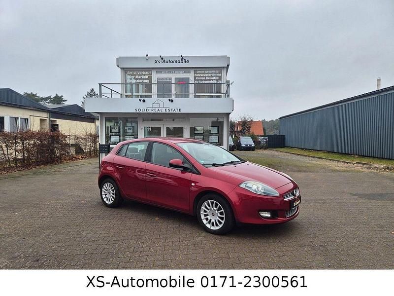 Gebraucht Fiat Bravo 90 PS (66 kW) 2011 Rot Kleinwagen