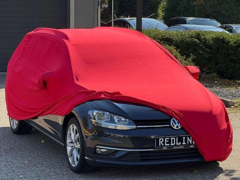 Uranograu/cinza urano Gebraucht 2018 VW Golf VII Highline Kombi | 11.500 € (Guter Preis) - Bild 1/4
