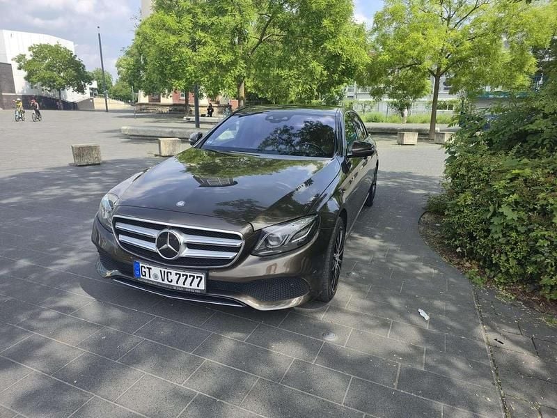 Gebraucht Mercedes E350 258 PS (189 kW) 2017 Limousine