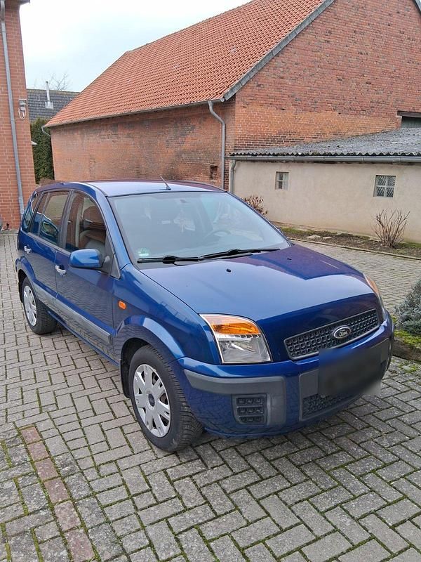 Blau Gebraucht 2008 Ford Fusion Kleinwagen | 3.199 € (Fairer Preis) - Bild 1/4