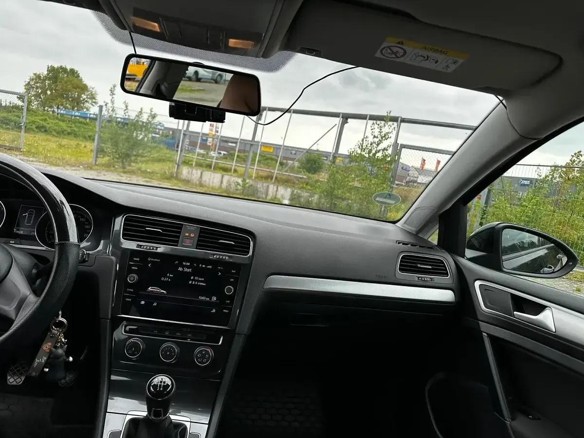 Gebraucht VW Golf VII 117 PS (86 kW) 2017 Schwarz Kombi
