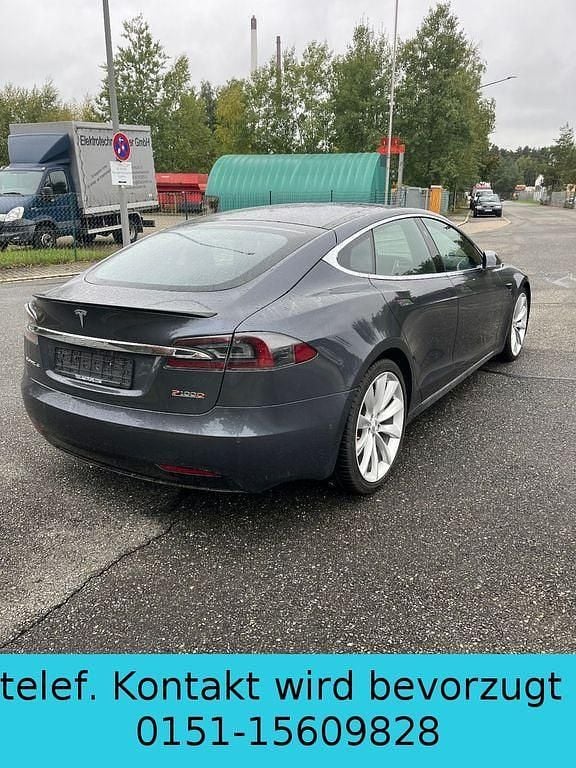 Gebraucht Tesla Model S Performance 567 kW (772 PS) 2017 Grau Kleinwagen