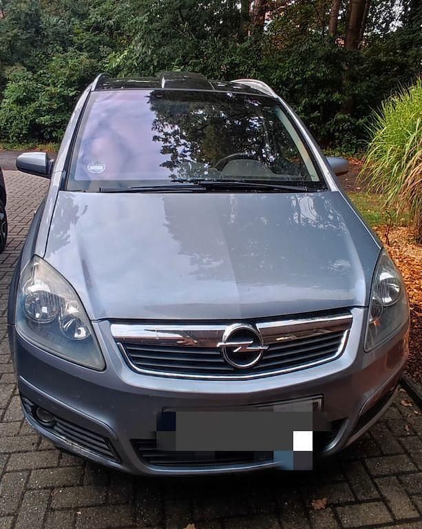 Grau Gebraucht 2006 Opel Zafira Cosmo Van / Kleinbus | 9.000 € - Bild 1/4