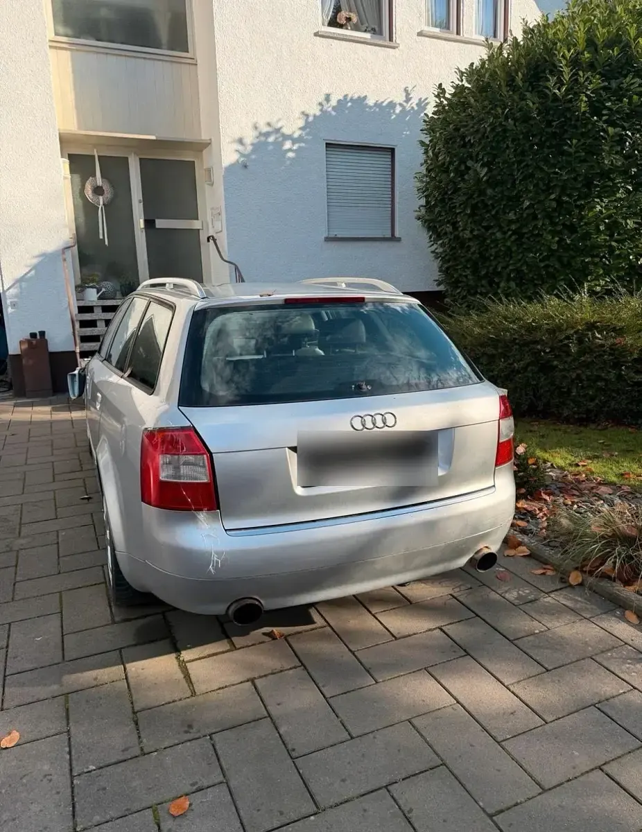 Używany Audi A4 S-Line 170 KM (125 kW) 2002 Srebrny Kombi