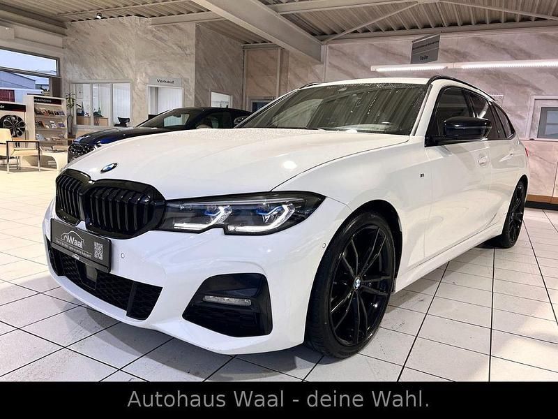 Weiß Gebraucht 2022 BMW 320 M Sport Limousine | 27.990 € (Fairer Preis) - Bild 1/4